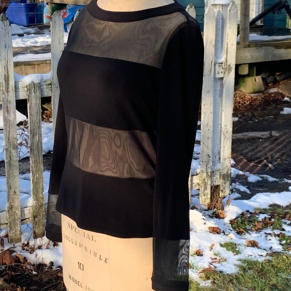 💗 HOST PICK 💗   Joseph Ribkoff Black/Nude Stretchy Top - Picture 5 of 13